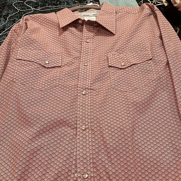 Other - Wrangler Wrancher button down shirt, 2Xl T, very nice